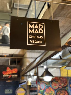 Pic of sign at Mad Mad Vegan - Chueca in Madrid