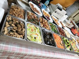 Buffet at Cí Xīn JiànKāng SùShí 慈心 in Taipei