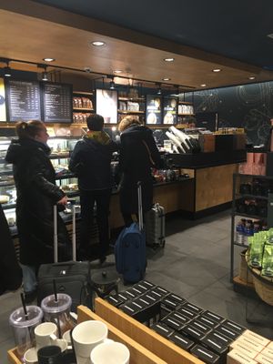 Bar to order at Starbucks in Metz