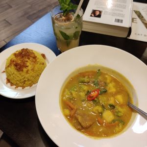 Vegan chicken curry with yellow rice at LaCa Vietnamese Cuisine & Bar in Groningen