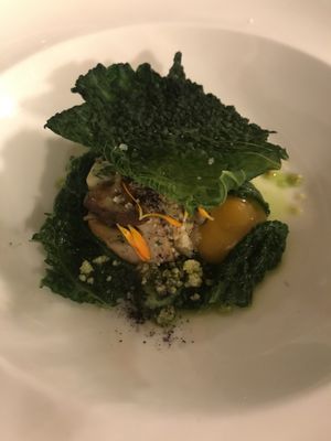 Frittierter Wirsing an Risotto, Steinpilz und Kürbispüree  at Wellness Hotel Roessli in Weggis