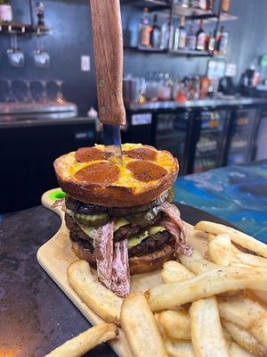 Ahura Mazda
-
Pizza + Kabob + Burger = OUT OF THIS WORLD at Pythagoras Conscious Food Philosophy in Houston