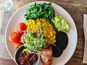 Vegan big breakfast special at motherduck in Goolwa