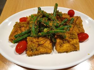 Lemongrass Tofu at Minh Sang Vegan in Beecroft