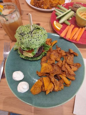  at Bali Food & Drinks in Leiria