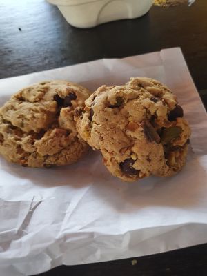 Chocolate chip and pistachio cookies at Drunken Monkey Coffee Bar in Orlando