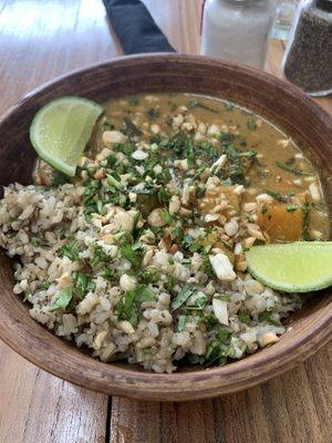 Vegan Curry at The Art Warehouse in San Juan Del Sur