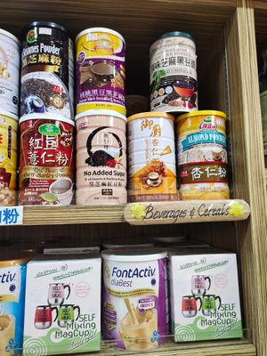 Beverages at Nutrimax Organic in Central Singapore