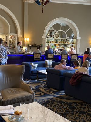 Lounge  at Lakeview Lounge in Lake Louise