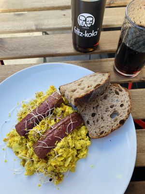 Tofu scramble with bacon at The Sly Fox in Edinburgh