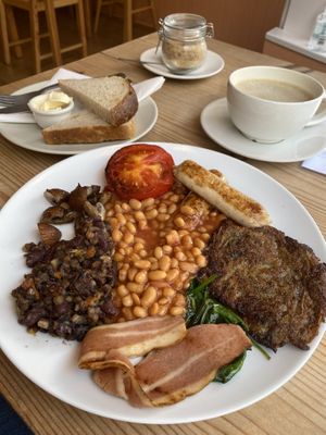 Breakfast 😋 at The Sly Fox in Edinburgh