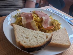 Scrambled tofu with bacon at The Sly Fox in Edinburgh