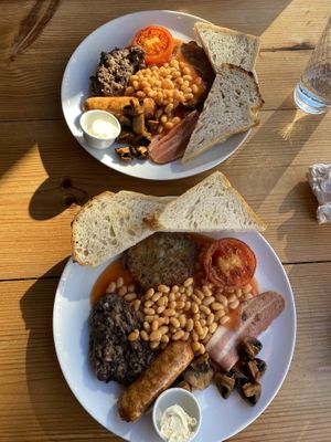 Breakfast   at The Sly Fox in Edinburgh