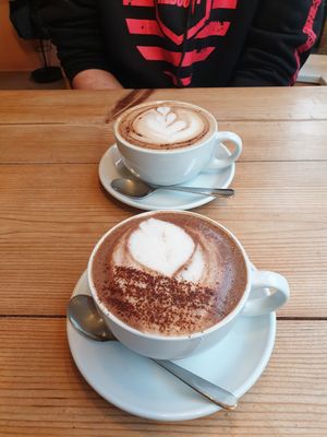Hot chocolate and coffee at The Sly Fox in Edinburgh