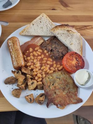 English breakfast #Veganuary at The Sly Fox in Edinburgh