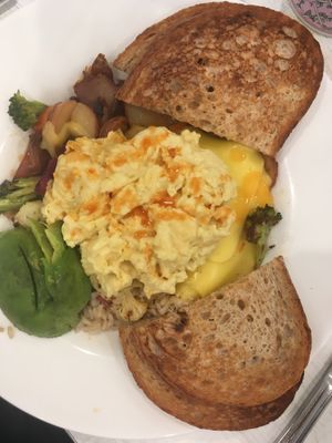 Vegan hippie hash with just egg at Anna's House in Kalamazoo