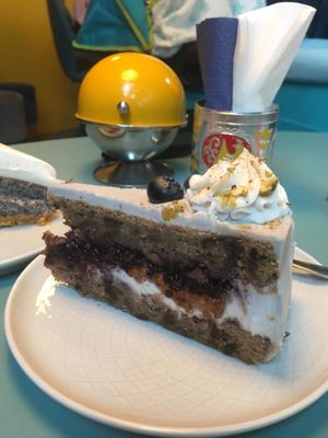 Bluebwrey cake at KIRAS - Pylimo in Vilnius