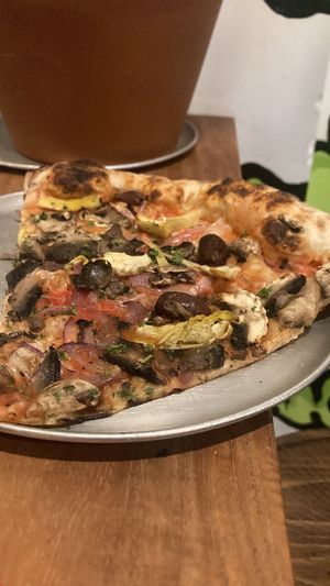   at Vinci's Pizza in Napier