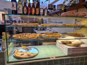 Actual window 22.07.20 at Vinci's Pizza in Napier