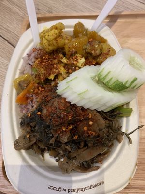 👍🏻 at So Vegan - Gateway Ekkamai in Bangkok