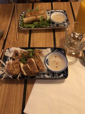 Entrees : nems aux légumes et tofu frit  at Hai Ba in Rouen