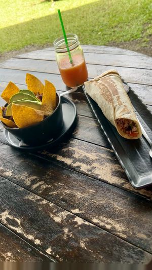 Burrito and Tico bowl  at La Ventanita in El Castillo