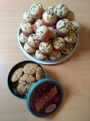 Homemade vegan pastries at Le Poisson Sans Bicyclette in Brussels