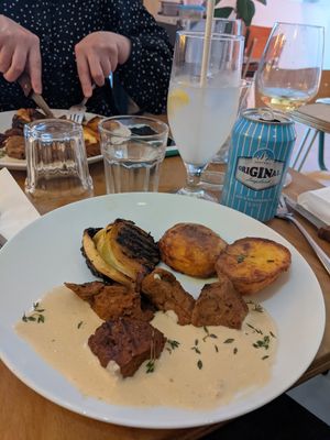  at Dauns in East London