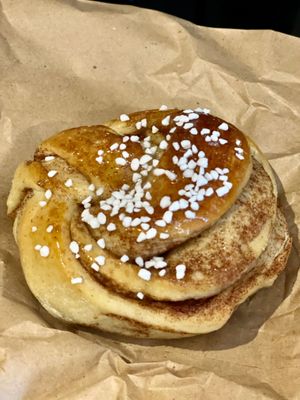 Cinnamon roll  at Dauns in East London