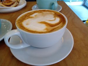 Latte at Dauns in East London