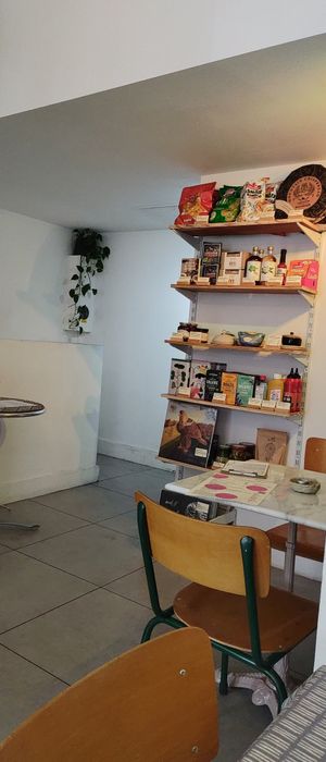  at Dauns in East London