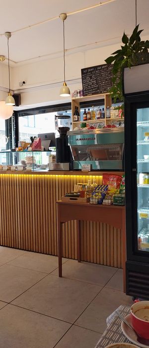  at Dauns in East London