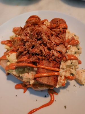 Scrambled tofu with sausage at Dauns in East London