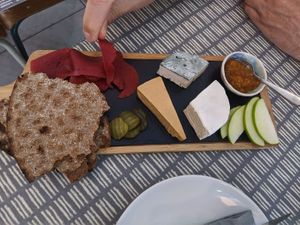 Käseplatte at Dauns in East London