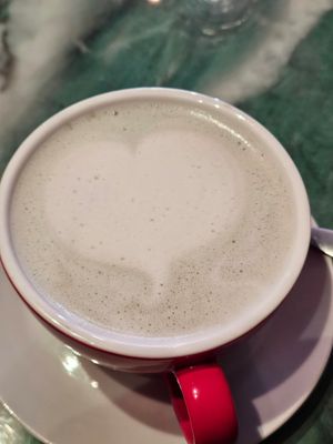 Matcha latte at Dauns in East London