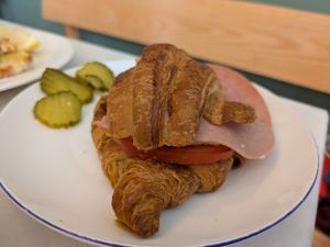 vegan ham croissant at Dauns in East London