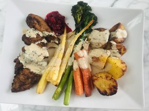 BBQ Seitan, roast potatoes and the full trimmings incl swedish style gravy. So so yummy! at Dauns in East London