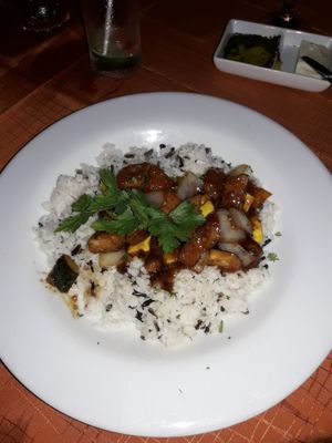 Vegan teriyaki with squash, very good at Mangos in Oranjestad