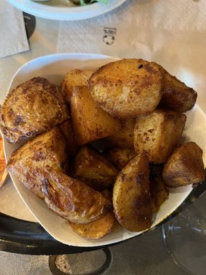 Patate alla paprika  at HUG at Turnè in Monza