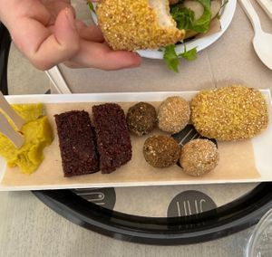 Mix hug  at HUG at Turnè in Monza