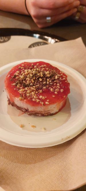 Dessert "Semifreddo ai cachi" but with strawberries at HUG at Turnè in Monza