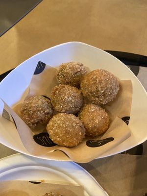 Olive all’Ascolana   at HUG at Turnè in Monza