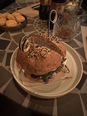 Hug-Burger #41 - "Heidi" at HUG at Turnè in Monza