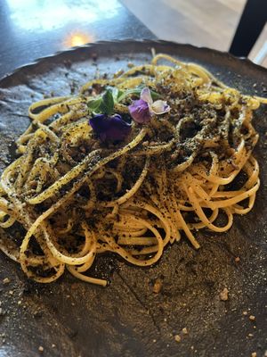 Linguine con bottarga di alghe  at HUG at Turnè in Monza