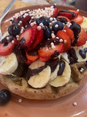 Gluten free & vegan belgian waffles anyone? 🤤  at Cultura Viviente in Pisac