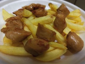 The peruvian dish Salchipapa. at Instituto Novos Sabores  in Jacarei