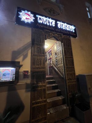 Eingang   at White Elefant in Offenbach