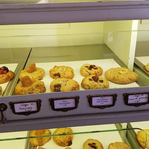 Vegan cookies at Maison Charlotte Busset in Cannes