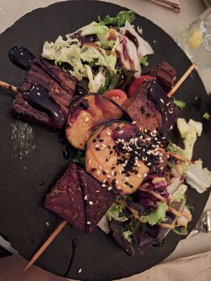 Pincho de Tofu Teriyaki at MariCastaña in Almeria