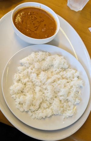 🍛Channa Massala (1100¥) + Rice (300¥) at Raja in Naha